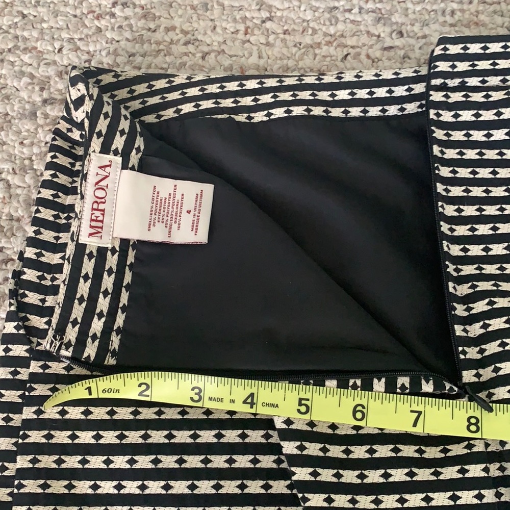 NWOT Pencil Skirt with Pockets - Picture 8 of 8